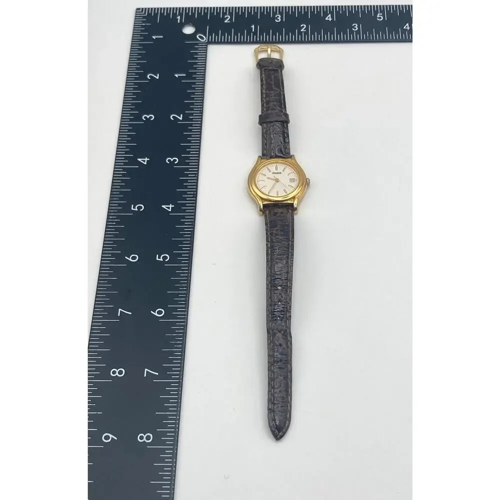 VTG Pulsar Women's Watch 26mm - Fresh Battery - Adjustable Leather - Luminescent